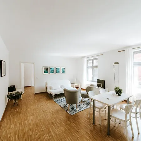 Josty Brauerei Appartements Berlin Exterior foto
